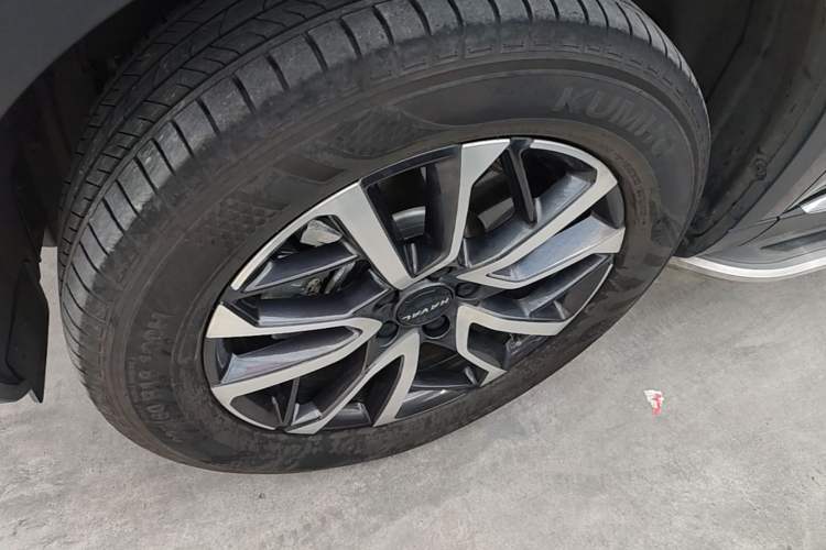 Used Haval H6 2022 3rd Generation 1.5T Automatic Two-Wheel Drive Max Left Front Wheel Hub