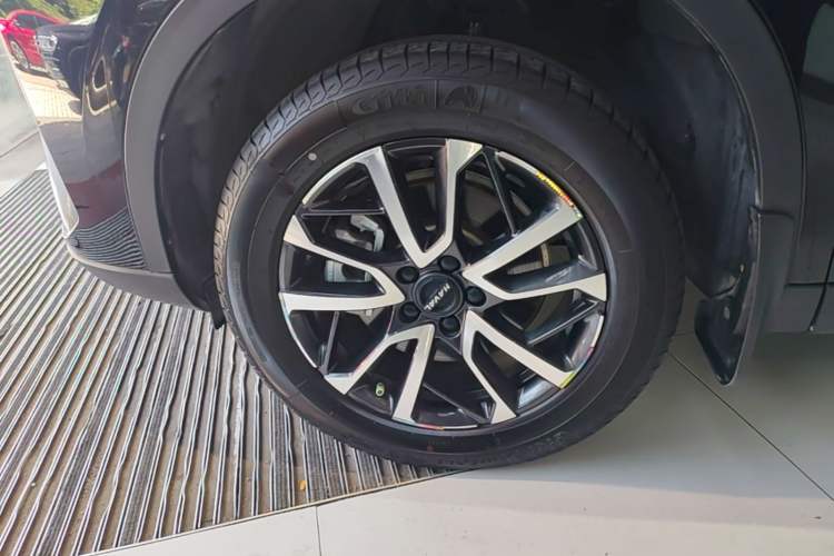 Used Haval H6 2022 3rd Generation 1.5T Automatic Two-Wheel Drive Max Left Front Wheel Hub
