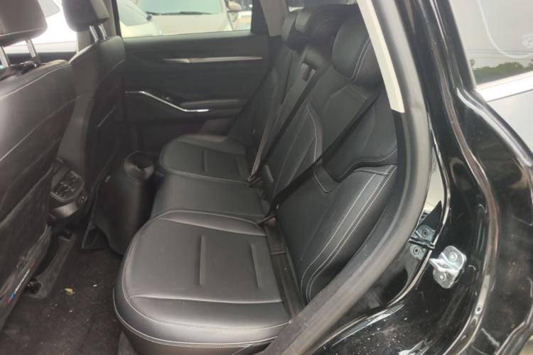 Used Haval H6 2022 3rd Generation 1.5T Automatic Two-Wheel Drive Max Left Rear Seat