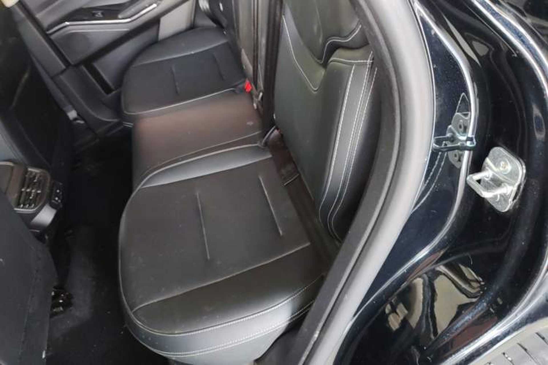 Used Haval H6 2022 3rd Generation 1.5T Automatic Two-Wheel Drive Max Left Rear Seat