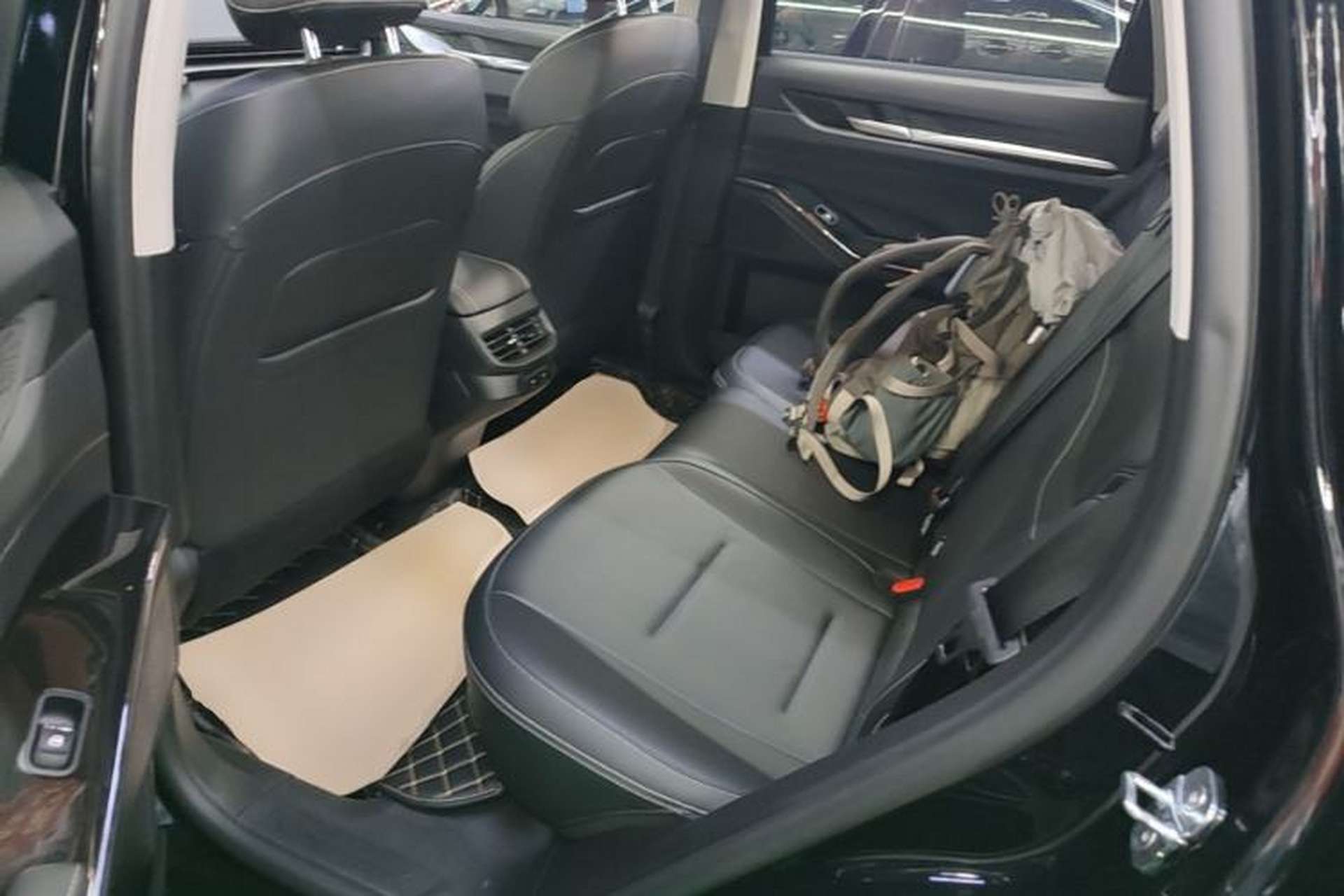 Used Haval H6 2022 3rd Generation 1.5T Automatic Two-Wheel Drive Pro Left Rear Seat