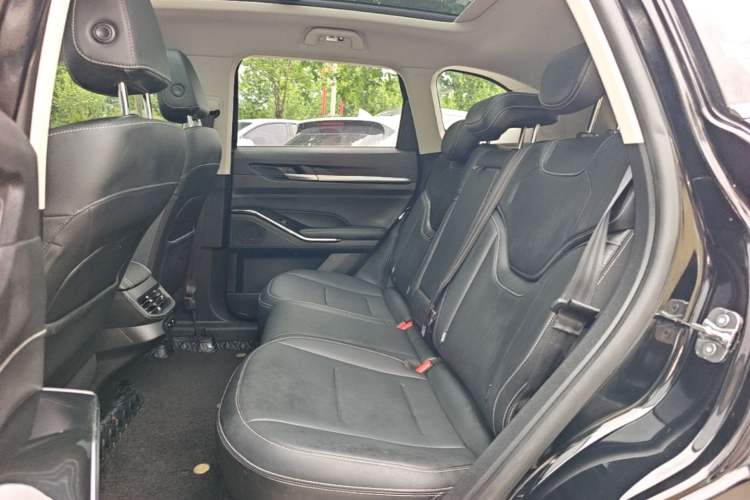 Used Haval H6 2022 3rd Generation 1.5T Automatic Two-Wheel Drive Max Left Rear Seat