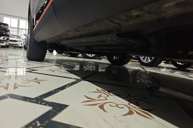 Used Haval H6 2022 3rd Generation 1.5T Automatic Two-Wheel Drive Supreme+ Left Side Sill