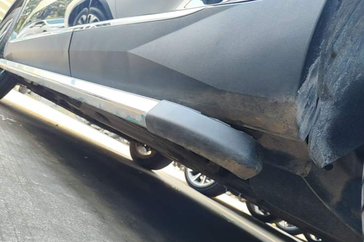 Used Haval H6 2022 3rd Generation 1.5T Automatic Two-Wheel Drive Max Left Side Sill