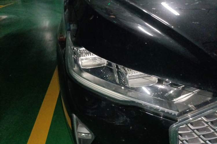 Used Haval H6 2022 3rd Generation 1.5T Automatic Two-Wheel Drive Max Right Front Headlight