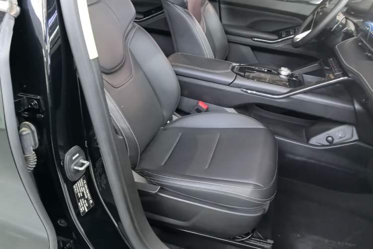 Used Haval H6 2022 3rd Generation 1.5T Automatic Two-Wheel Drive Max Right Front Seat