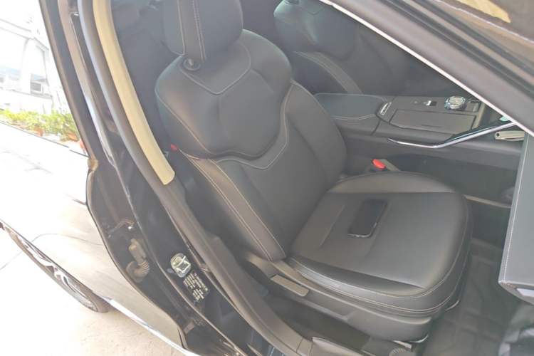Used Haval H6 2022 3rd Generation 1.5T Automatic Two-Wheel Drive Max Right Front Seat