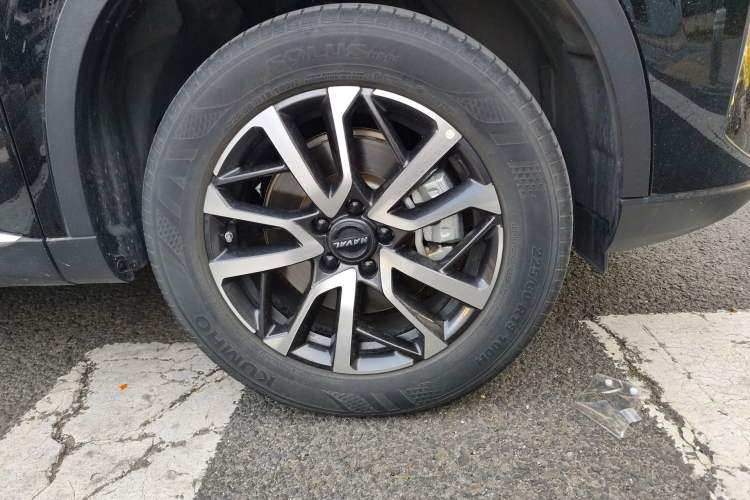 Used Haval H6 2022 3rd Generation 1.5T Automatic Two-Wheel Drive Max Right Front Wheel Hub
