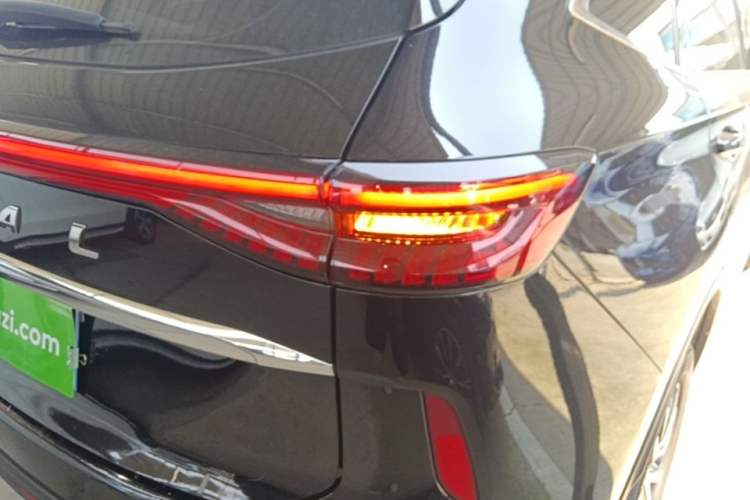 Used Haval H6 2022 3rd Generation 1.5T Automatic Two-Wheel Drive Pro Right Rear Taillight