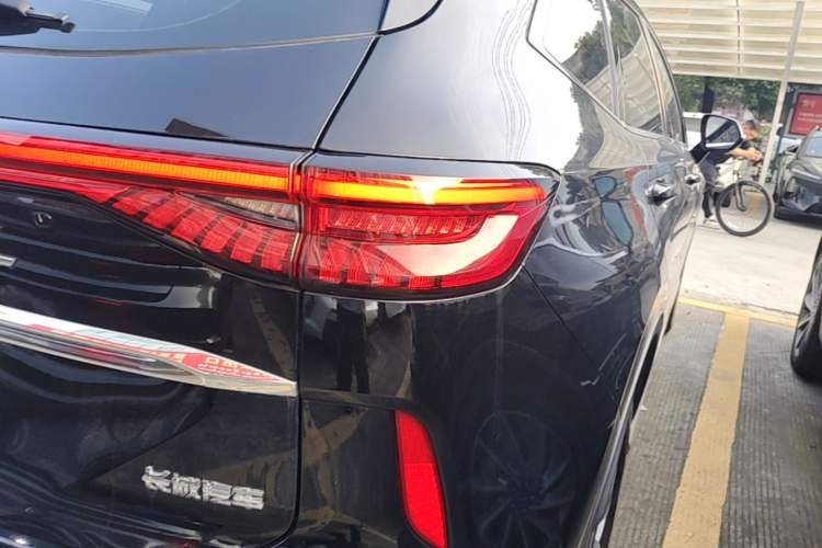 Used Haval H6 2022 3rd Generation 1.5T Automatic Two-Wheel Drive Max Right Rear Taillight