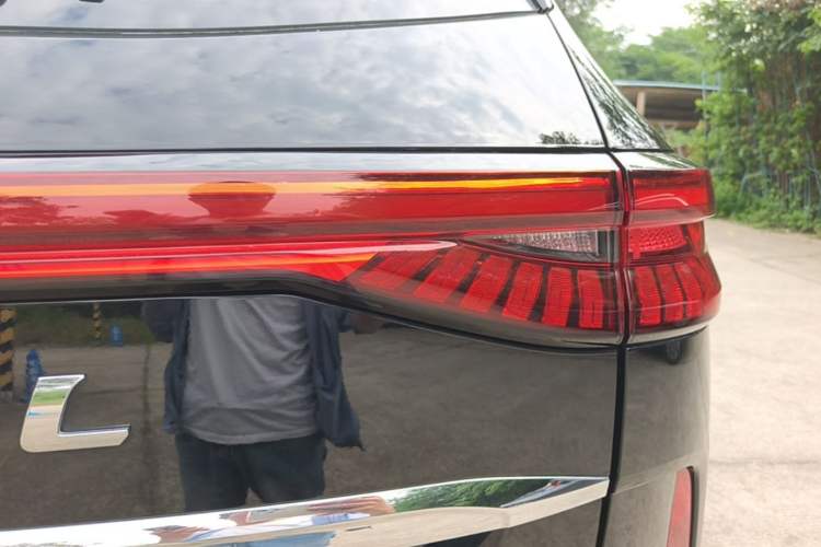 Used Haval H6 2022 3rd Generation 1.5T Automatic Two-Wheel Drive Plus Right Rear Taillight
