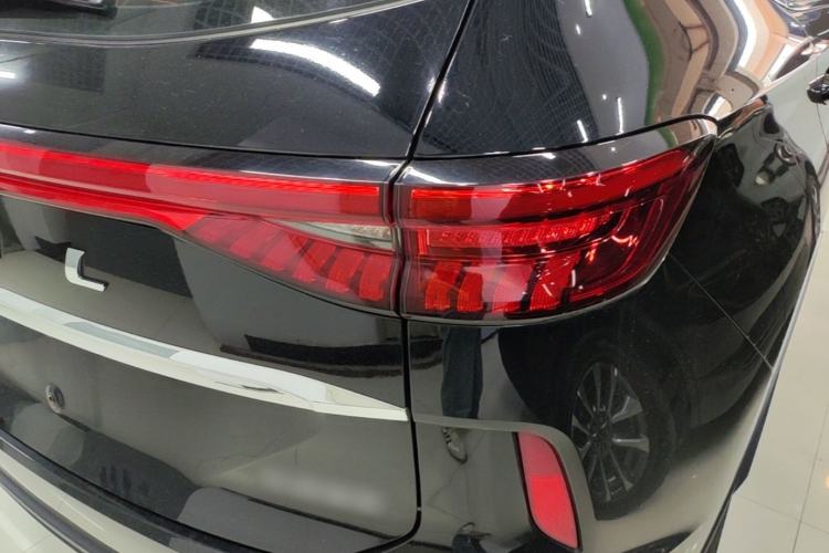Used Haval H6 2022 3rd Generation 1.5T Automatic Two-Wheel Drive Max Right Rear Taillight