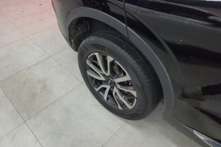 Used Haval H6 2022 3rd Generation 1.5T Automatic Two-Wheel Drive Max Right Rear Wheel Hub