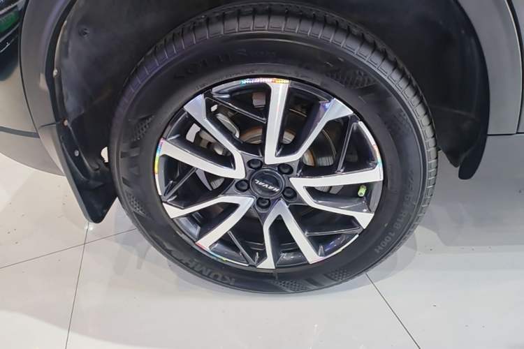 Used Haval H6 2022 3rd Generation 1.5T Automatic Two-Wheel Drive Max Right Rear Wheel Hub