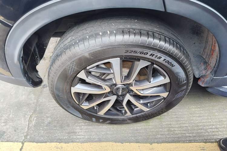 Used Haval H6 2022 3rd Generation 1.5T Automatic Two-Wheel Drive Max Right Rear Wheel Hub