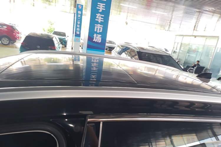 Used Haval H6 2022 Third Generation 1.5T DHT Roof