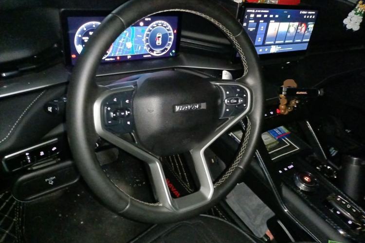 Used Haval H6 2022 3rd Generation 1.5T Automatic Two-Wheel Drive Max Steering Wheel