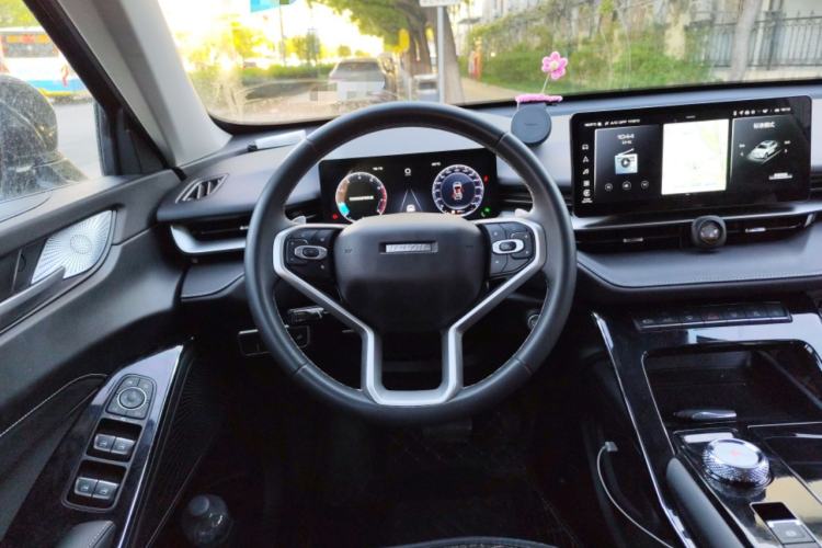 Used Haval H6 2022 3rd Generation 1.5T Automatic Two-Wheel Drive Max Steering Wheel