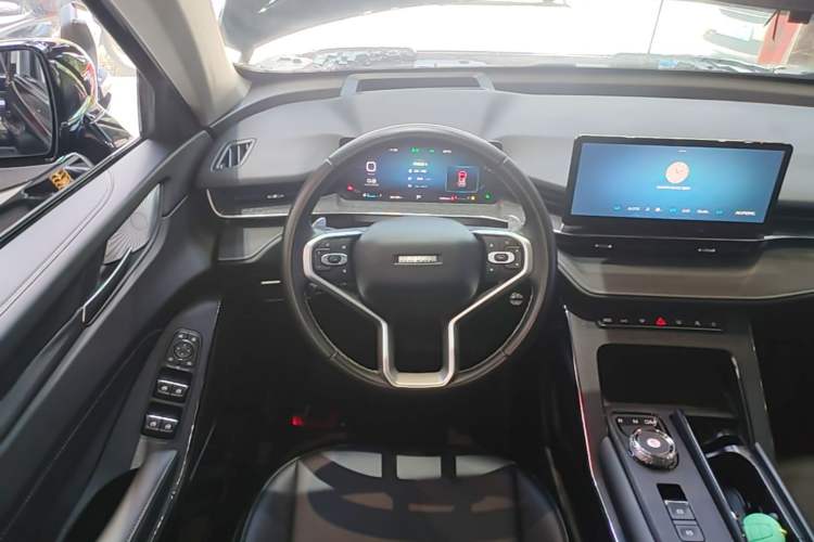 Used Haval H6 2022 3rd Generation 1.5T Automatic Two-Wheel Drive Max Steering Wheel