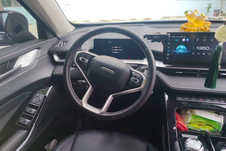 Used Haval H6 2022 3rd Generation 1.5T Automatic Two-Wheel Drive Max Steering Wheel