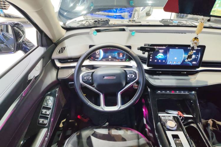 Used Haval H6 2022 3rd Generation 1.5T Automatic Two-Wheel Drive Max Steering Wheel