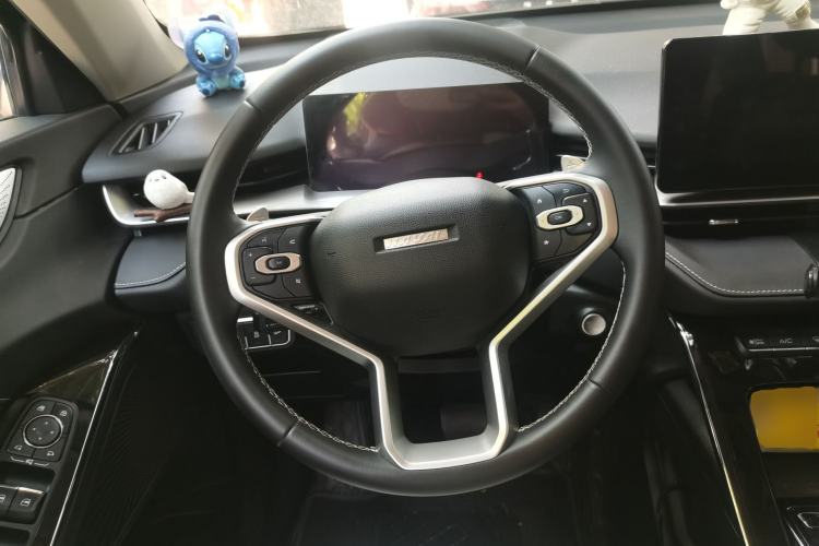 Used Haval H6 2022 3rd Generation 1.5T Automatic Two-Wheel Drive Max Steering Wheel