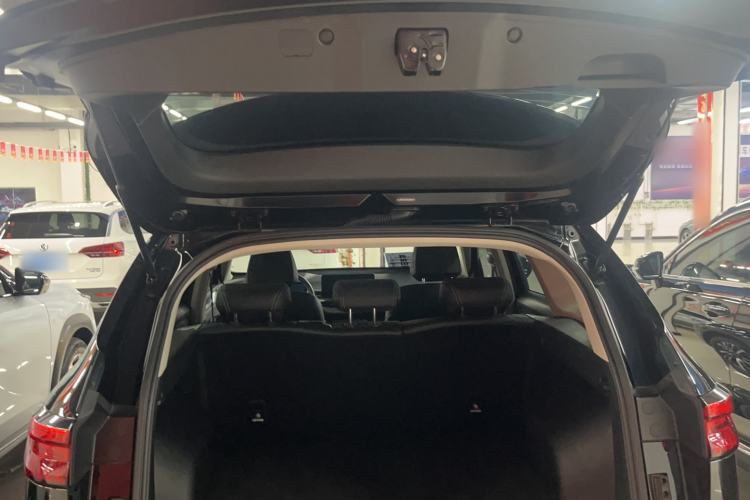 Used Haval H6 2022 3rd Generation 1.5T Automatic Two-Wheel Drive Pro Trunk