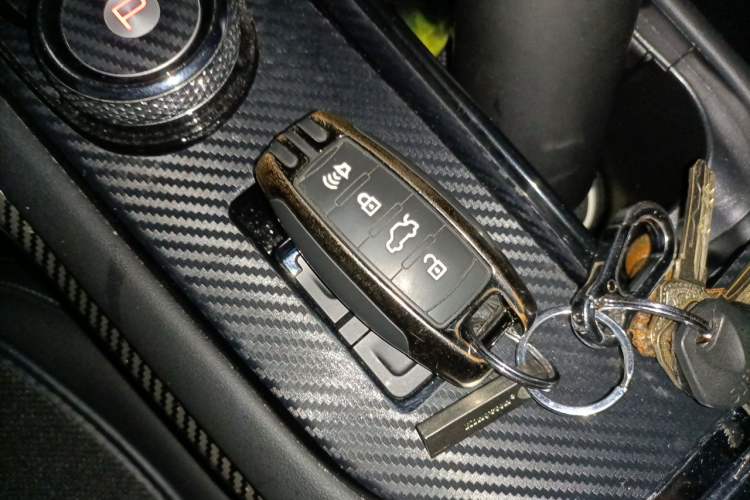 Used Haval H6 2022 3rd Generation 1.5T Automatic Two-Wheel Drive Max Vehicle Key
