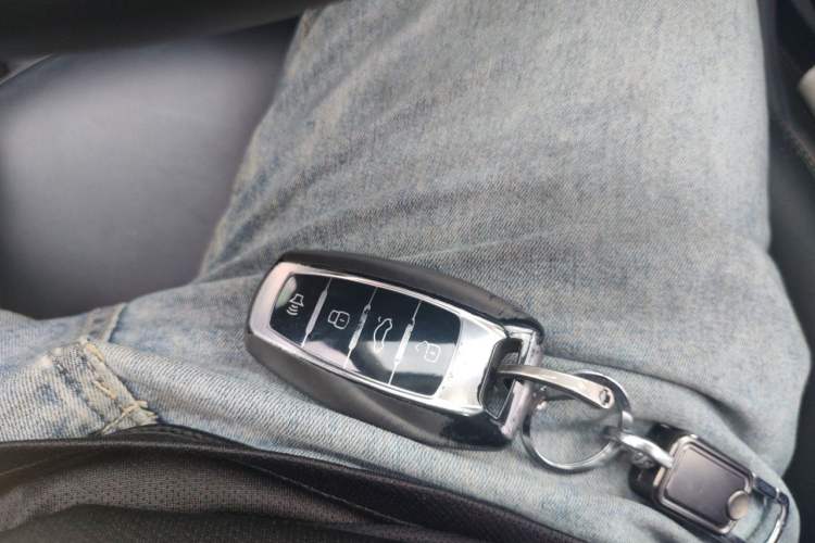 Used Haval H6 2022 3rd Generation 1.5T Automatic Two-Wheel Drive Max Vehicle Key