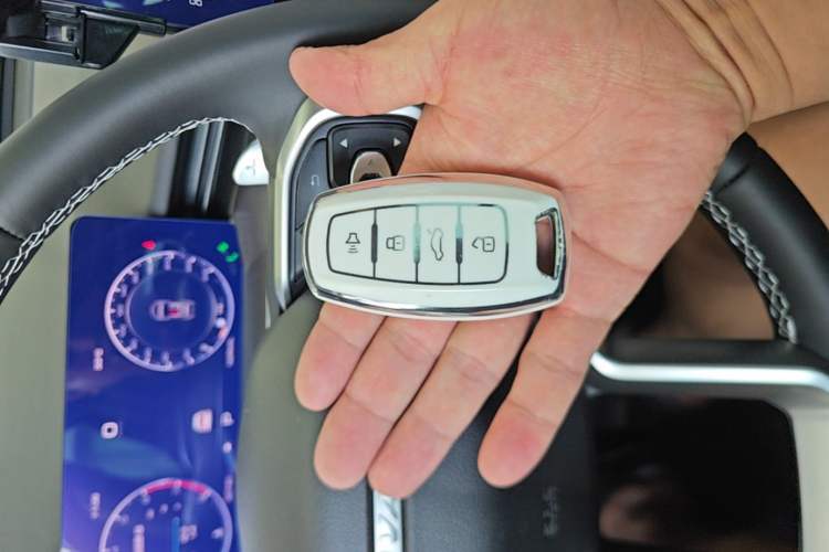 Used Haval H6 2022 3rd Generation 1.5T Automatic Two-Wheel Drive Max Vehicle Key