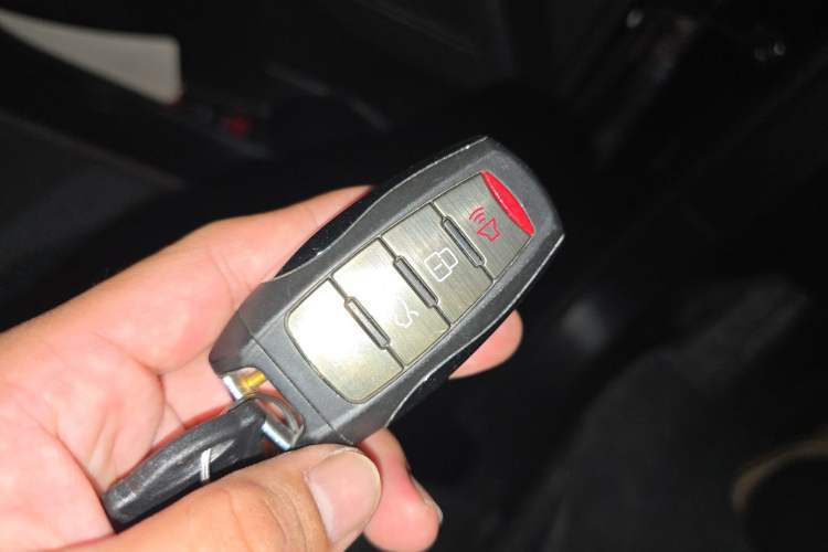 Used Haval H6 2022 Third Generation 1.5T DHT Vehicle Key