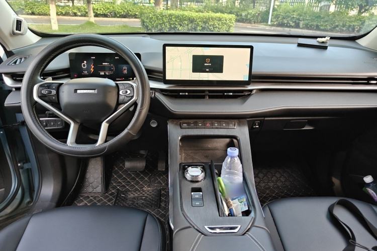 Used Haval H6 2022 3rd Generation 1.5T Automatic Two-Wheel Drive Supreme+ Center Console