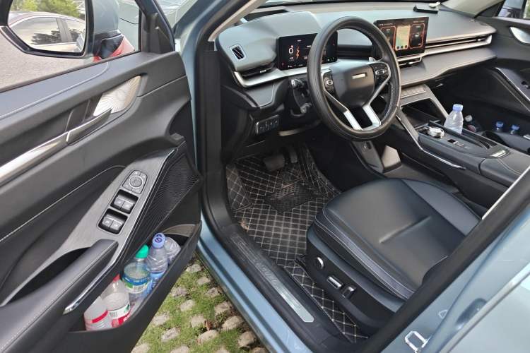 Used Haval H6 2022 3rd Generation 1.5T Automatic Two-Wheel Drive Supreme+ Driver Seat