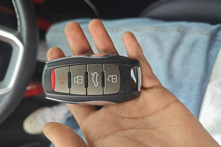 Used Haval H6 2022 3rd Generation 1.5T Automatic Two-Wheel Drive Supreme+ Vehicle Key