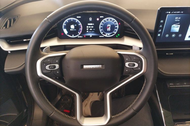 Used Haval H6 2022 3rd Generation 1.5T Automatic Two-Wheel Drive Max Steering Wheel