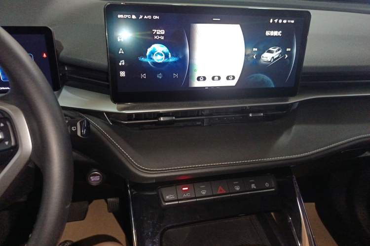 Used Haval H6 2022 3rd Generation 1.5T Automatic Two-Wheel Drive Pro Audio And AC Panel