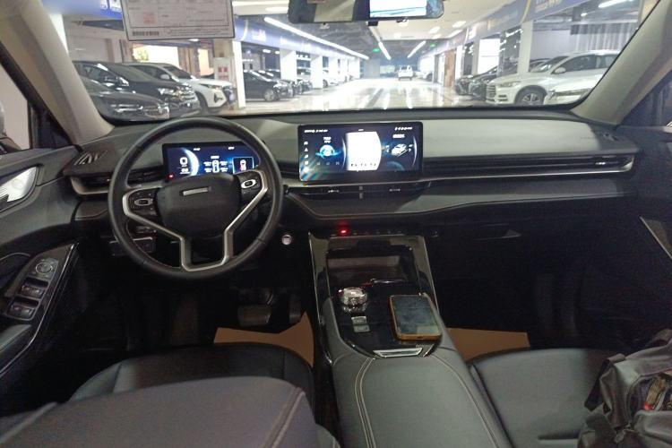 Used Haval H6 2022 3rd Generation 1.5T Automatic Two-Wheel Drive Pro Center Console