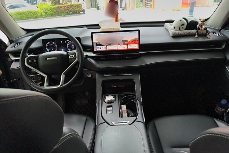 Used Haval H6 2022 3rd Generation 1.5T Automatic Two-Wheel Drive Max Center Console