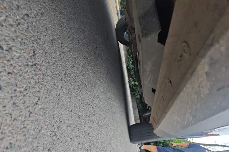 Used Haval H6 2022 Third Generation 1.5T DHT Chassis Front Left