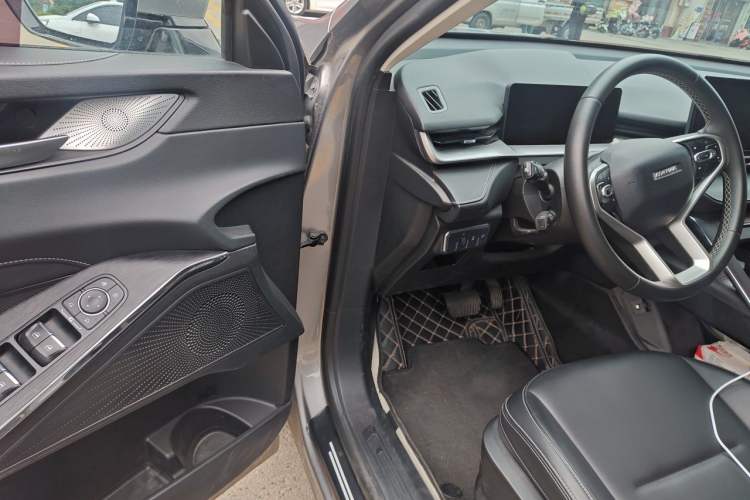 Used Haval H6 2022 Third Generation 1.5T DHT Driver Seat