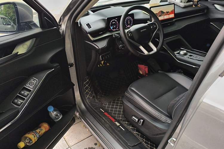 Used Haval H6 2022 3rd Generation 1.5T Automatic Two-Wheel Drive Max Driver Seat