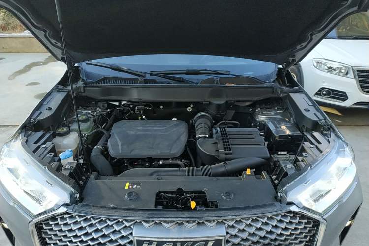 Used Haval H6 2022 Third Generation 1.5T DHT Engine Bay