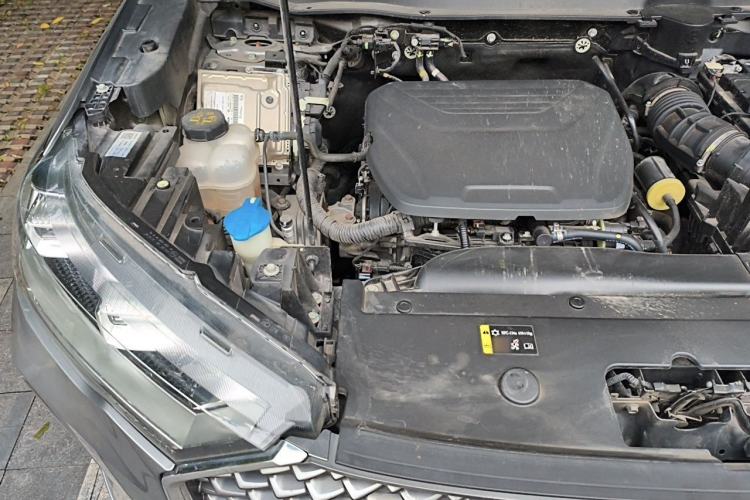 Used Haval H6 2022 3rd Generation 1.5T Automatic Two-Wheel Drive Max Engine Bay Right