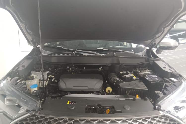 Used Haval H6 2022 3rd Generation 1.5T Automatic Two-Wheel Drive Max Engine Bay