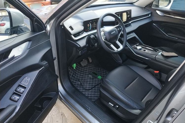 Used Haval H6 2022 Third Generation 1.5T DHT Interior 3