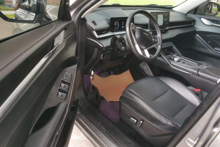 Used Haval H6 2022 Third Generation 1.5T DHT Interior 3