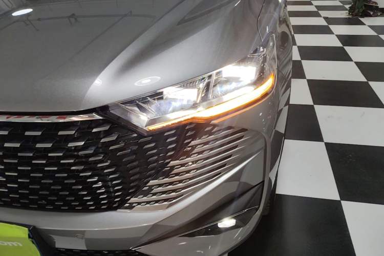 Used Haval H6 2022 3rd Generation 1.5T Automatic Two-Wheel Drive Supreme+ Left Front Headlight