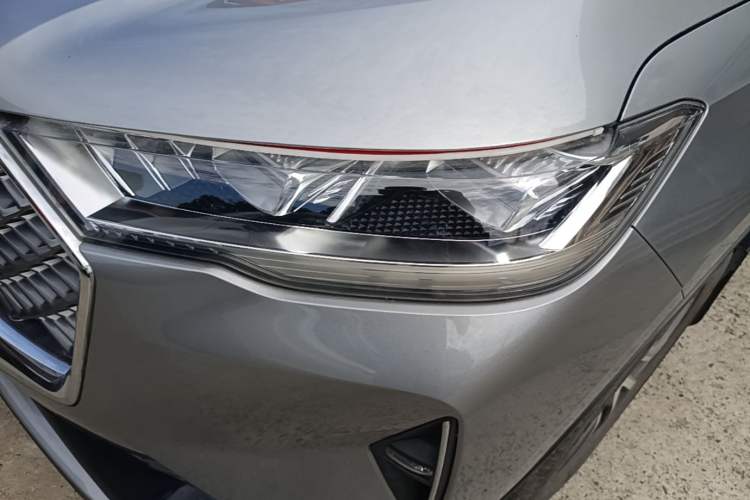 Used Haval H6 2022 3rd Generation 1.5T Automatic Two-Wheel Drive Max Left Front Headlight