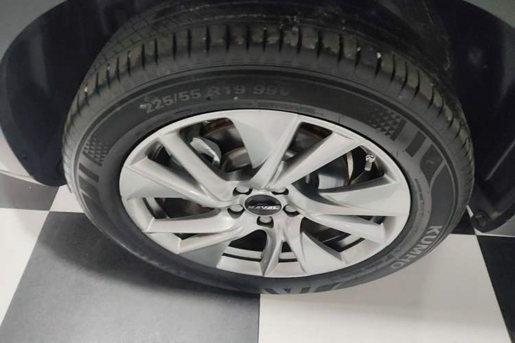 Used Haval H6 2022 3rd Generation 1.5T Automatic Two-Wheel Drive Supreme+ Left Front Wheel Hub
