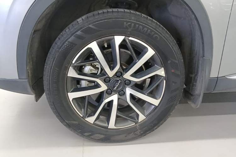 Used Haval H6 2022 3rd Generation 1.5T Automatic Two-Wheel Drive Max Left Front Wheel Hub
